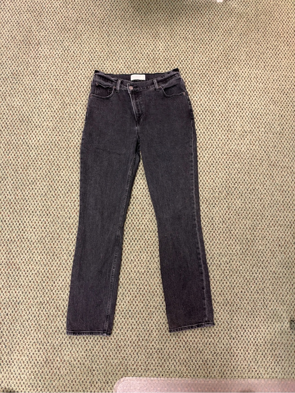 Abercrombie & Fitch 90s Slim Straight Ultra High Rise in Washed Black